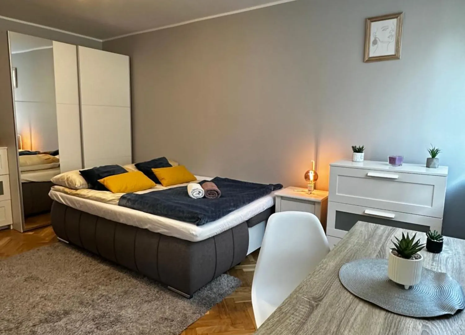 Gdansk Sea Apartment By Yoca Polen